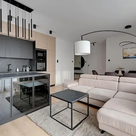 Zajezdnia Wrzeszcz 2 By Grand Apartments Gdansk Exterior photo
