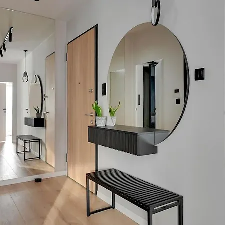 Zajezdnia Wrzeszcz 2 By Grand Apartments Gdansk Exterior photo