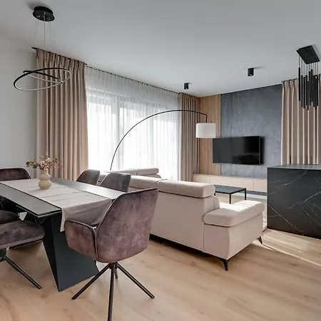 Zajezdnia Wrzeszcz 2 By Grand Apartments Gdansk Exterior photo